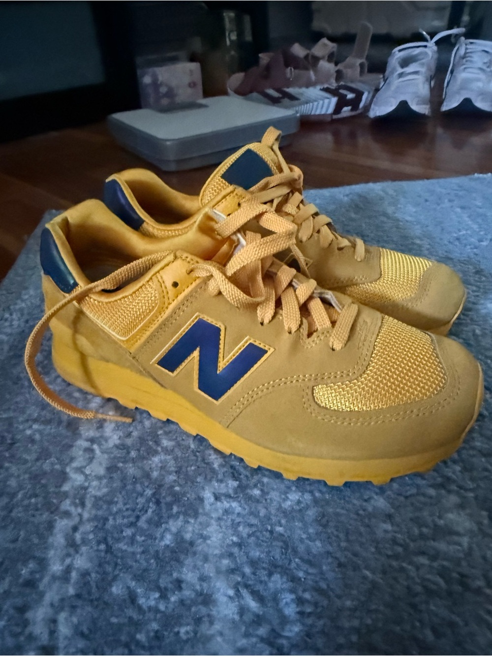 New Balance 574 Urban Twilight women size 8,5 I wore it once.
